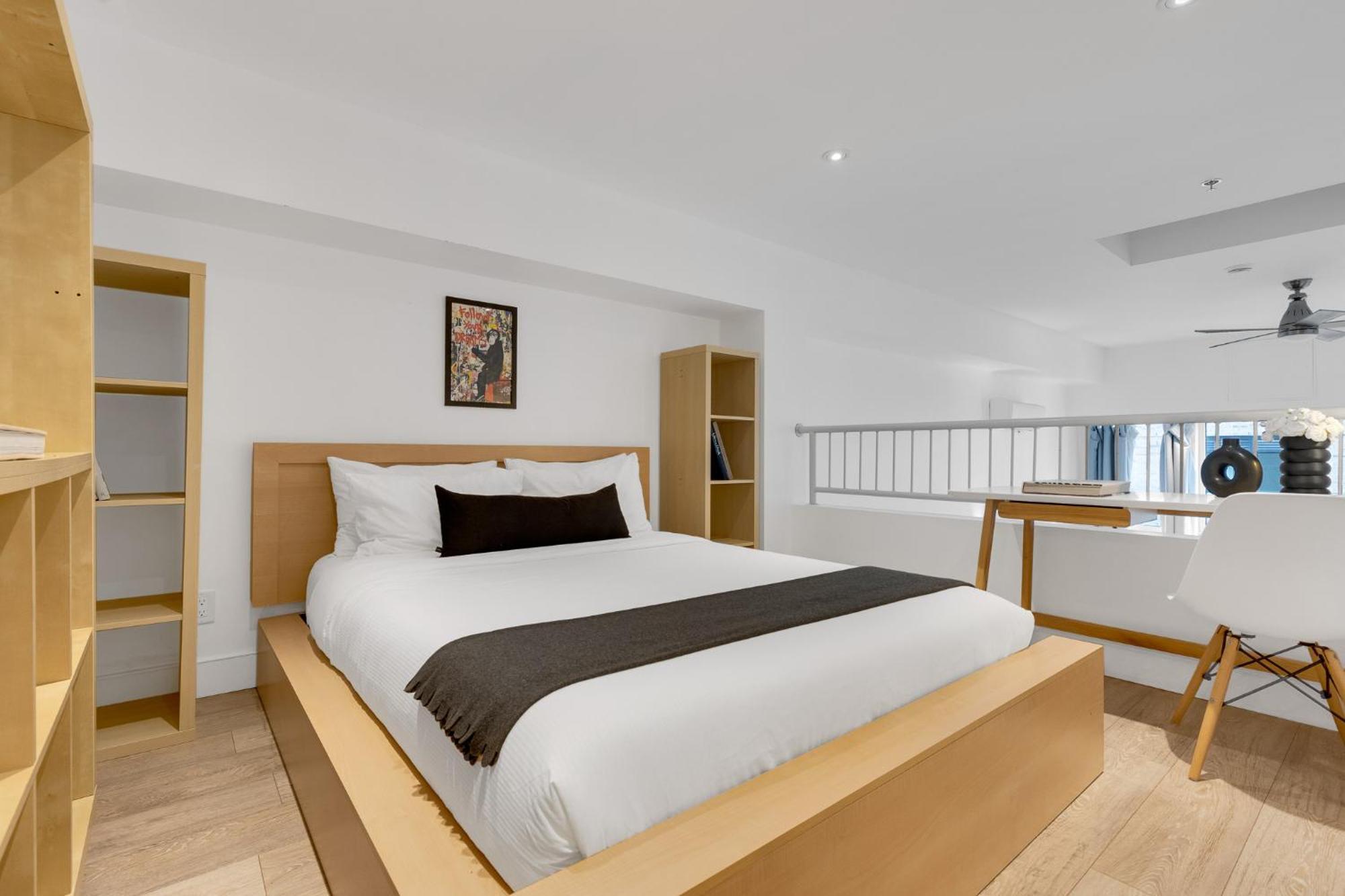 Liv Mtl Downtown Aparthotel Montreal Bagian luar foto