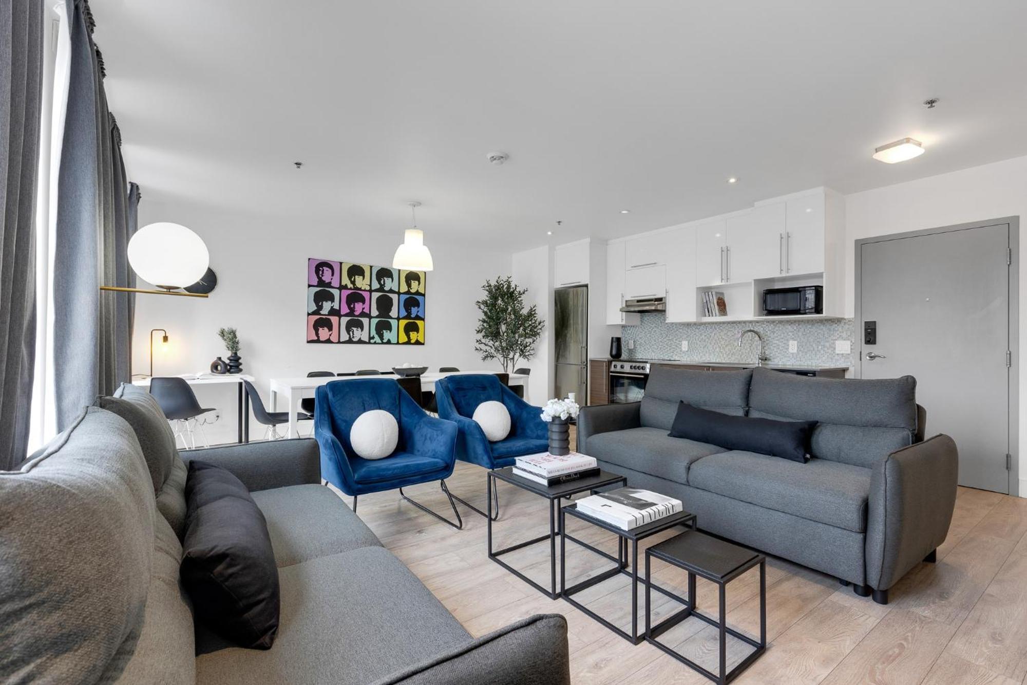Liv Mtl Downtown Aparthotel Montreal Bagian luar foto