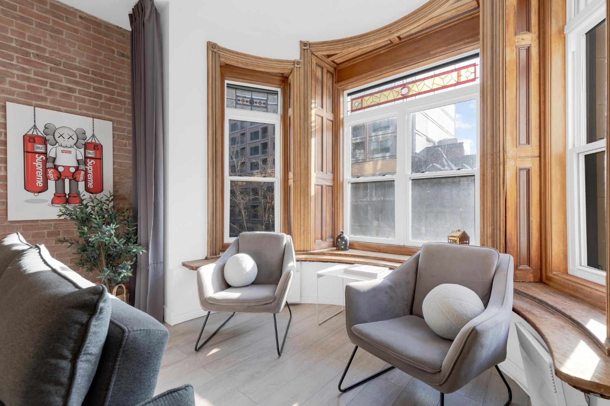 Liv Mtl Downtown Aparthotel Montreal Bagian luar foto