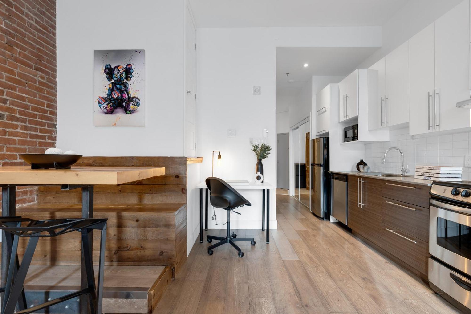 Liv Mtl Downtown Aparthotel Montreal Bagian luar foto